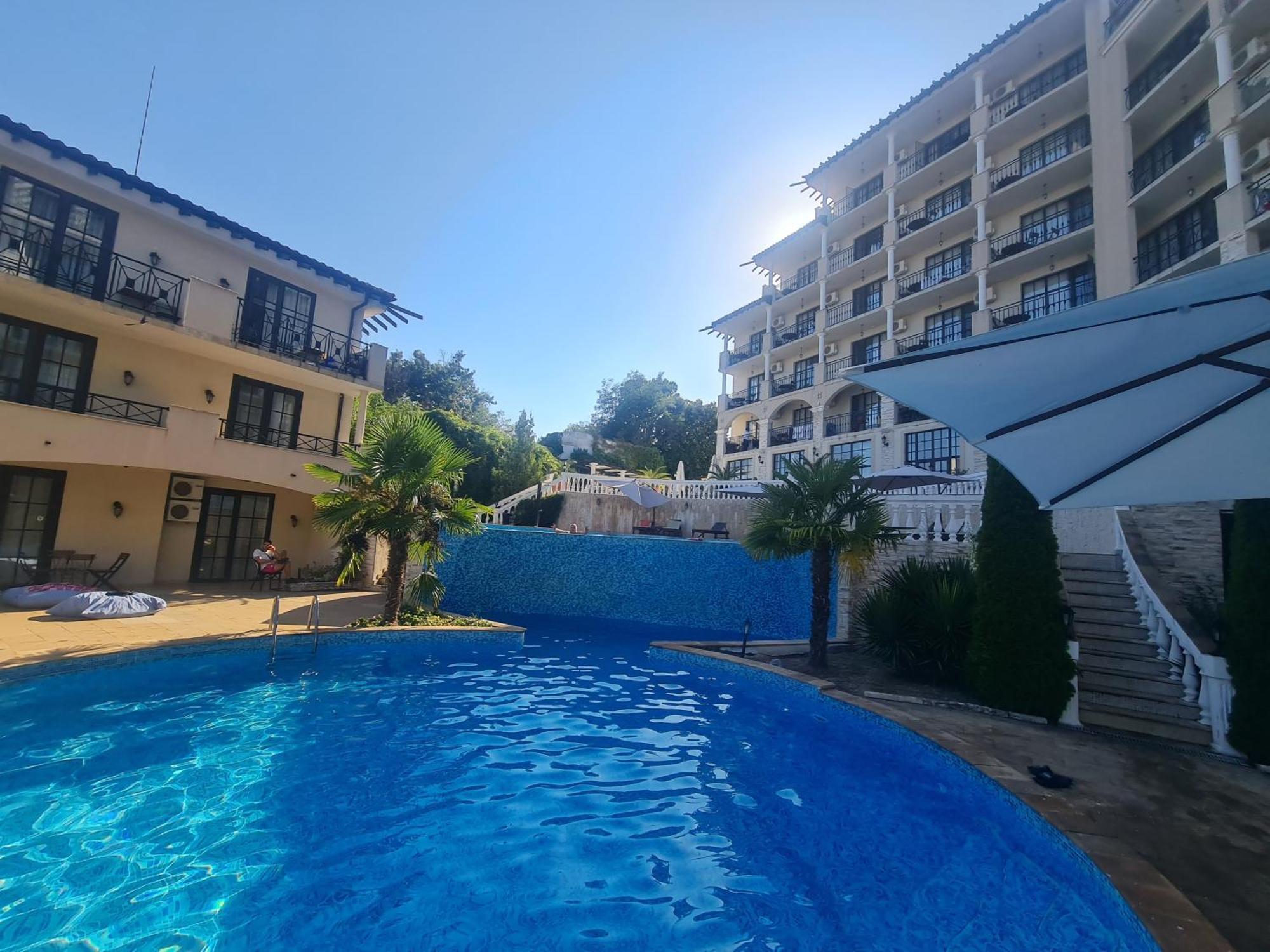 Apartment Almi - The Cliff Obzor Dış mekan fotoğraf
