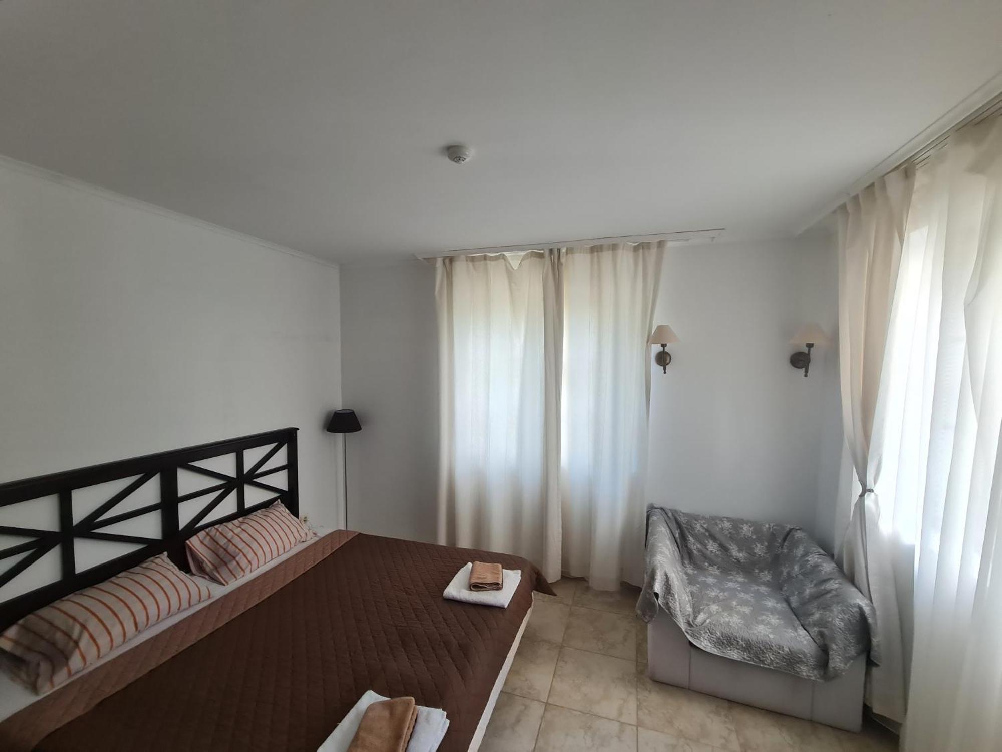 Apartment Almi - The Cliff Obzor Dış mekan fotoğraf