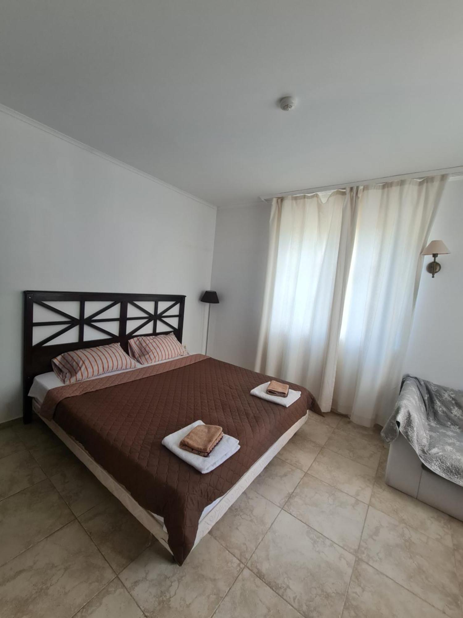 Apartment Almi - The Cliff Obzor Dış mekan fotoğraf
